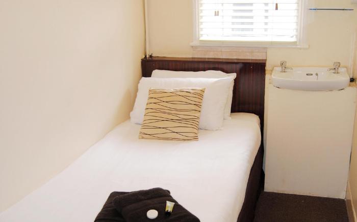 Relax Inn Guest House