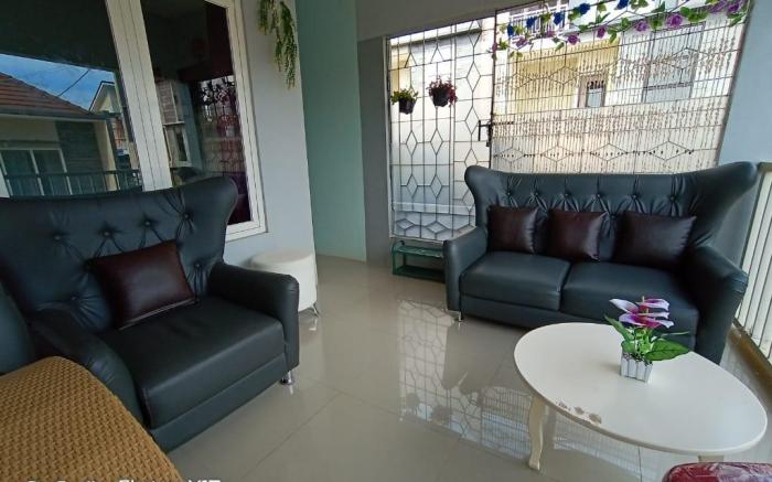 Villa kolam renang JatimPark BNS Night Spectakuler