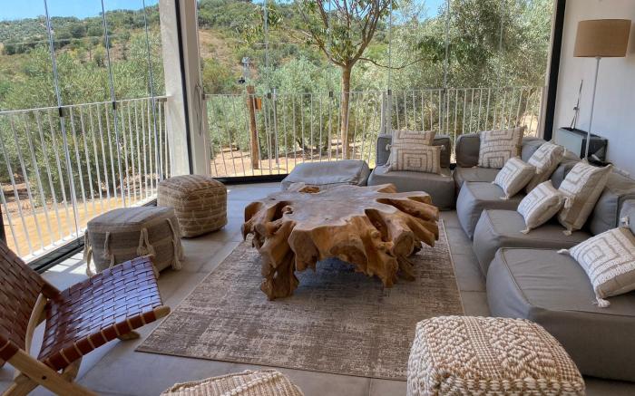 Hacienda Fresneda Maria Adults Recommended 