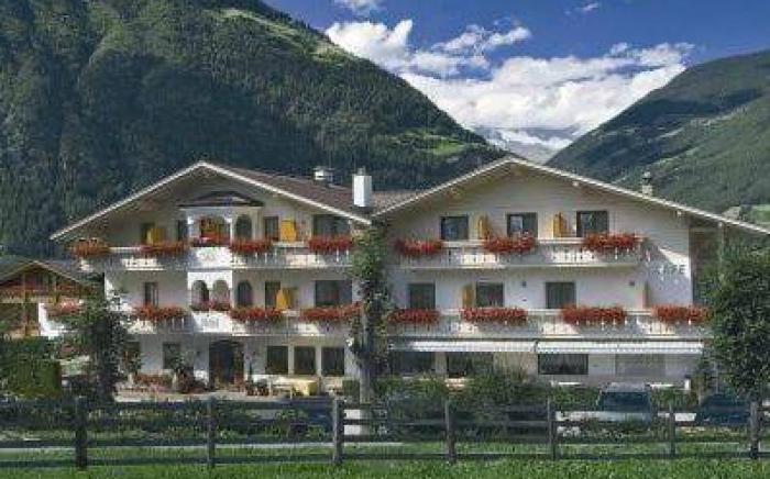 Hotel Mair