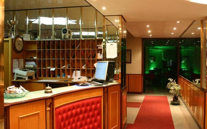 Hotel Luxor