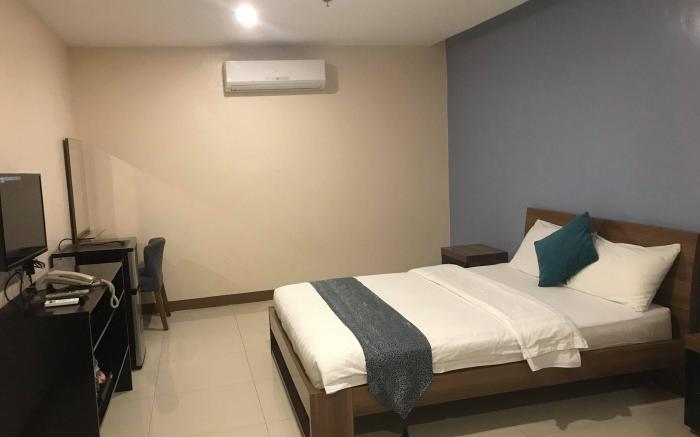 YBC GRAND HOTEL