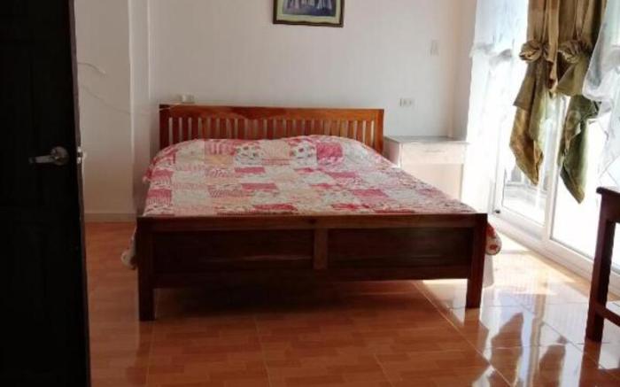 Marlene's Hilltop Villa - 1BR Apt #4