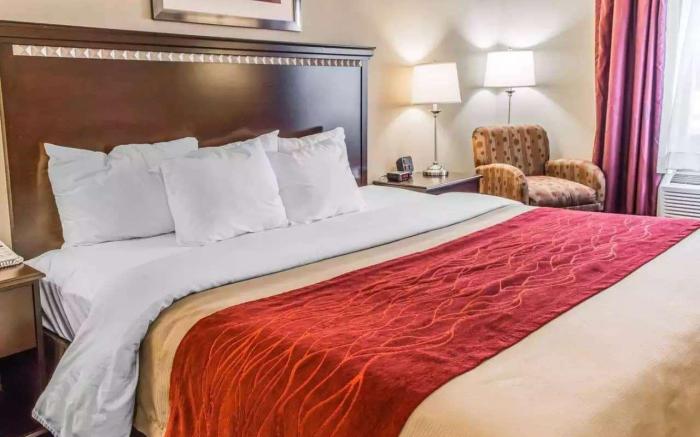 Wingate by Wyndham Pittsburgh/West Mifflin