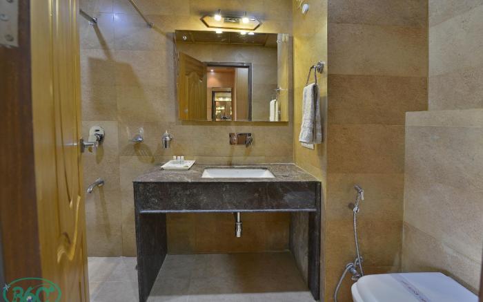 Hotel Rock Castle By DLS Hotels