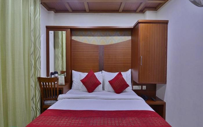 Hotel Rock Castle By DLS Hotels