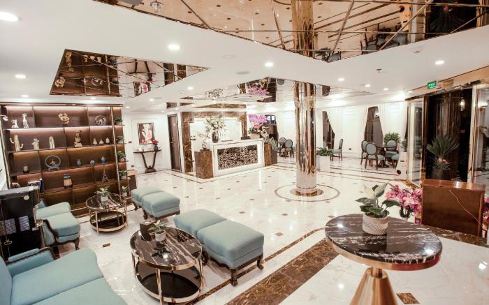 Hồng Vận Hotel