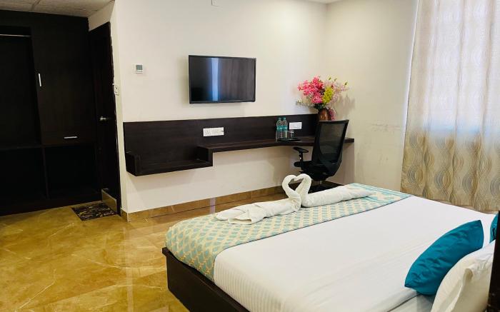 Hotel Elite Airport Zone Hyderabad  By Signature