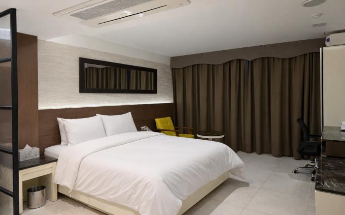 Bucheon Zenith Tourist hotel