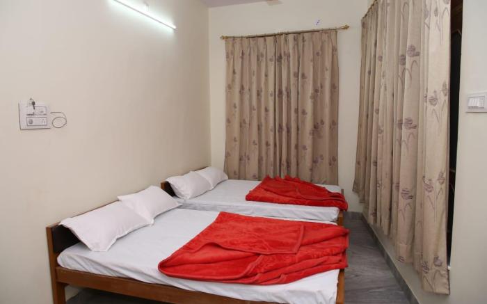 Hotel Yash Paradise