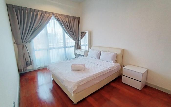 Deluxe Sunrise Suite Side Seaview Imago Loft B 