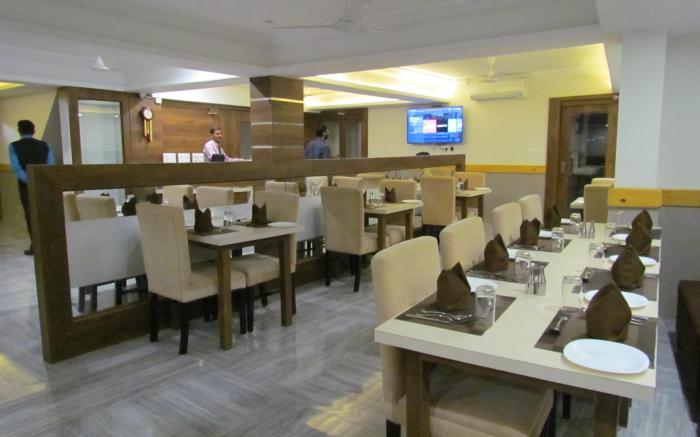 Hotel Divine inn