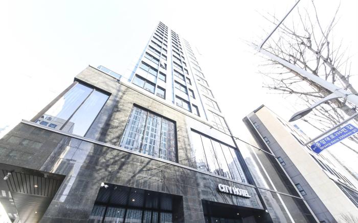 City hotel 