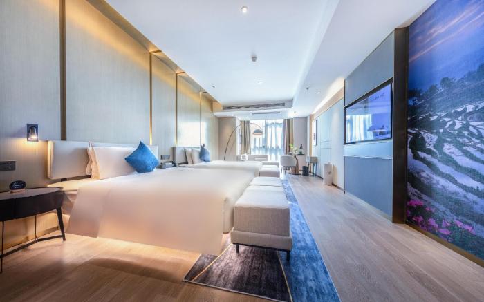 Atour S Hotel Chu River Han Street