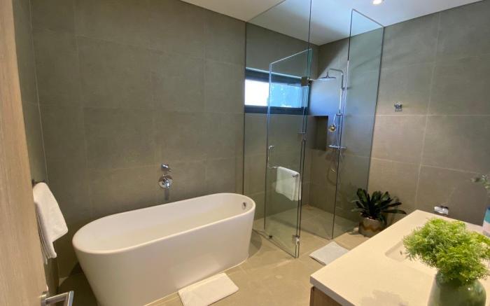 Sanctuary Villa Resort Ho Tram 65