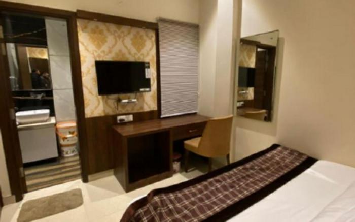 Hotel Blossom Inn