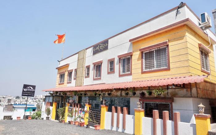 Super Hotel O Vardhan Executive