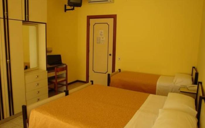 Hotel Caravel