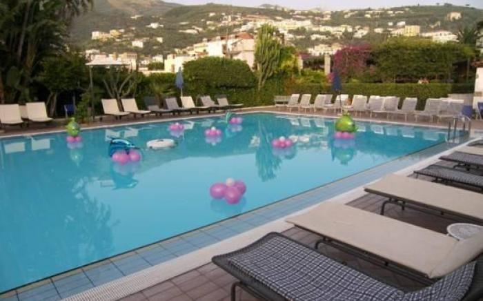 Aequa Hotel
