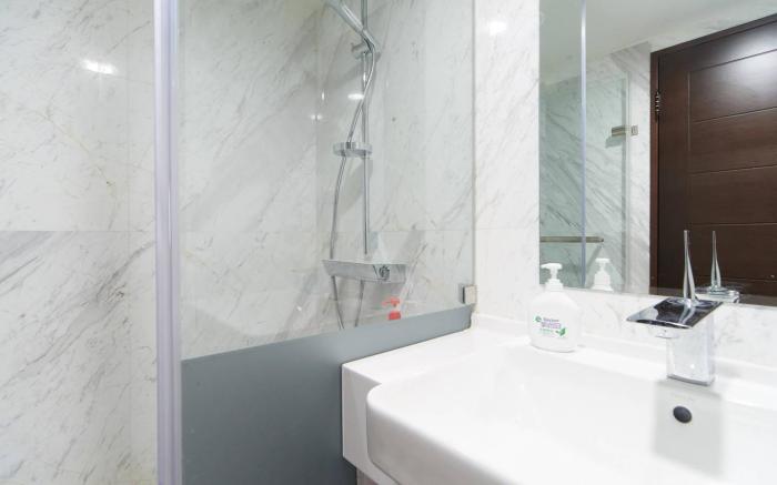 Your home in Taipei! Comfy new 2rm apt. MRT Donghu