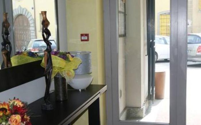 Parini Hotel