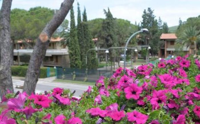 Golfo del Sole Hotel & Holiday Resort