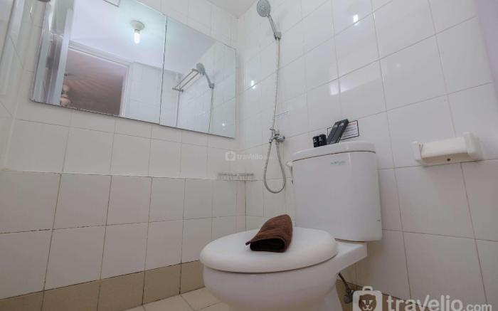 Comfort and Warm 2BR at Bassura City By Travelio