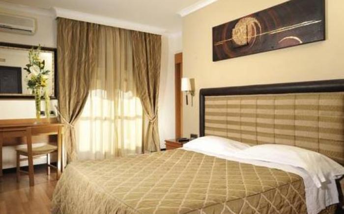Hotel Ares