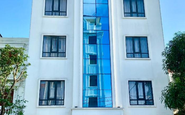 Diamond Hotel