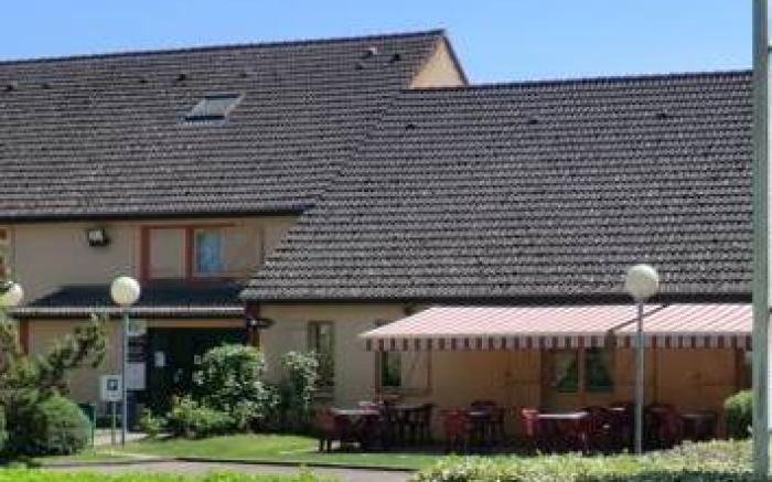 Hotel Inn Design & Restaurant Bourges