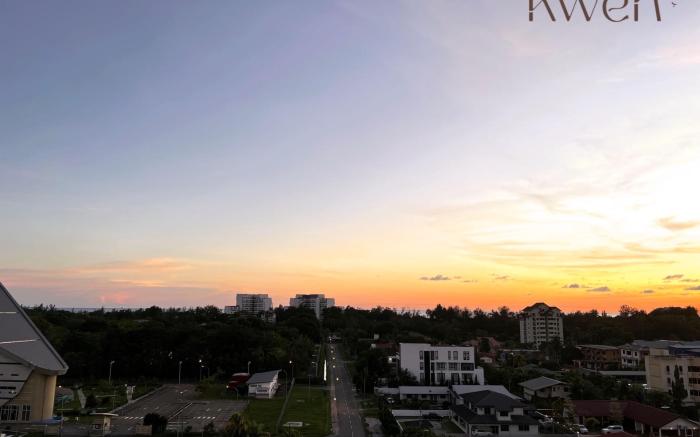 KWEN Suites-TanjungAru InfinityPool Seaview Studio