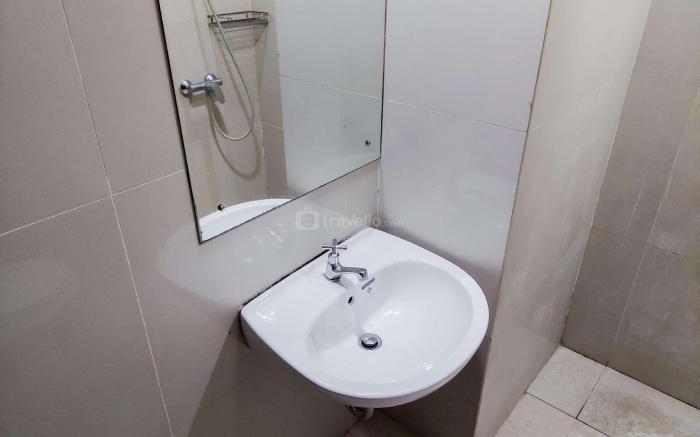 Nice Cozy Studio Atria Gading Serpong By Travelio