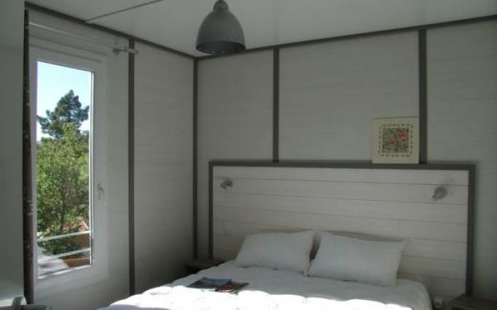 La Colline des Ocres Village de vacances 3 etoiles