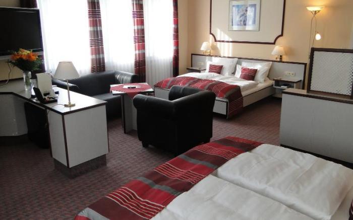 Hotel Rhoener Land