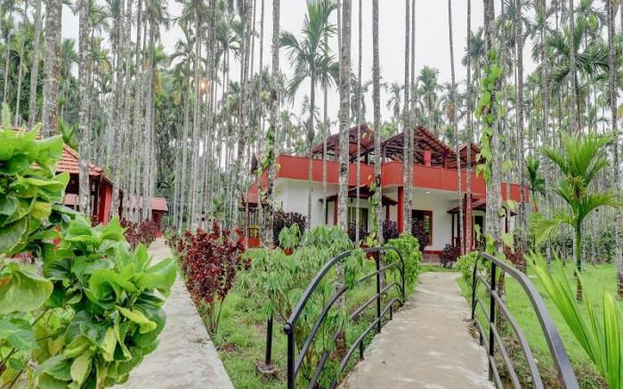 Lazo Areca Resort