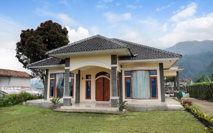 OYO Homes 91156 Eco Tourism Big Farmer Desa Kertawangi Syariah