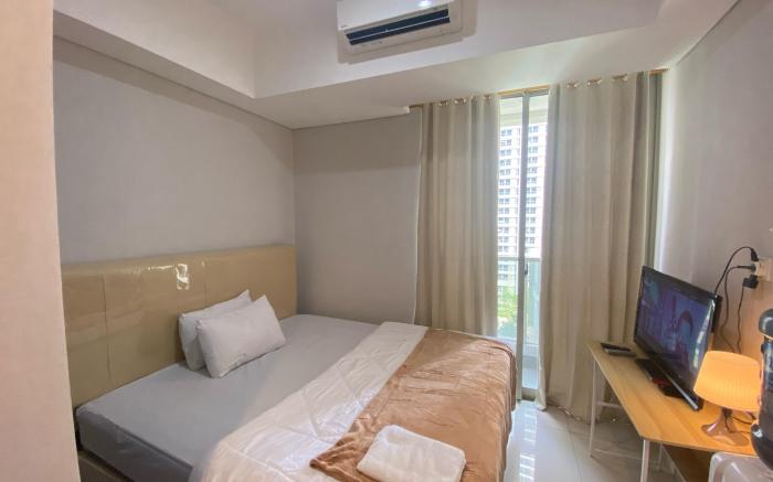 Taman Anggrek Residence by Micky Studio 13