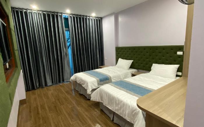 Hotel bách xanh