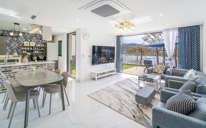 Chungnam Cheongyang Kongmaea Poolvilla