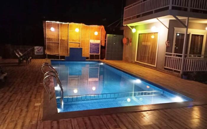 Sea Shell Beach Cottages & Suite