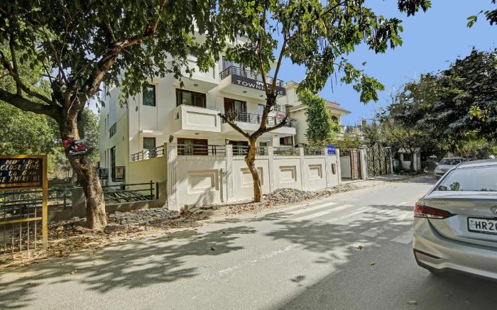 Collection O Imperial Oak Near Leisure Valley Park