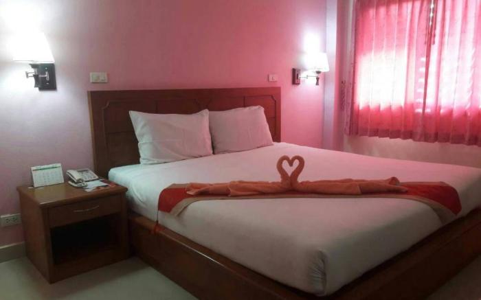 JingJo Hotel Lang Suan