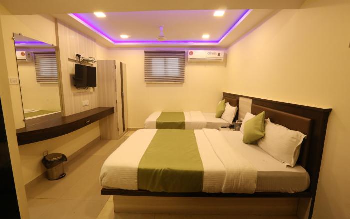 Hotel Happy Land
