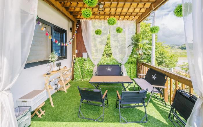 Taean Yoyo Kids Poolvilla