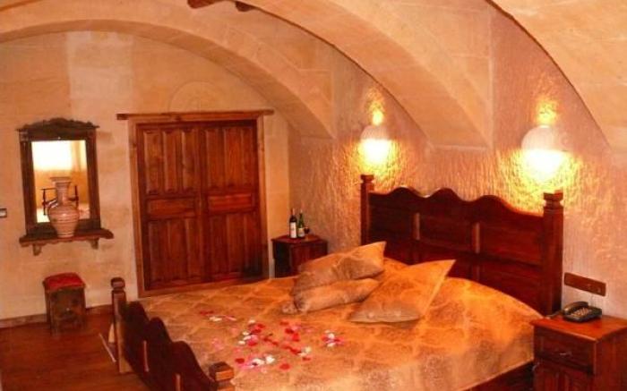 Melis Cave Hotel