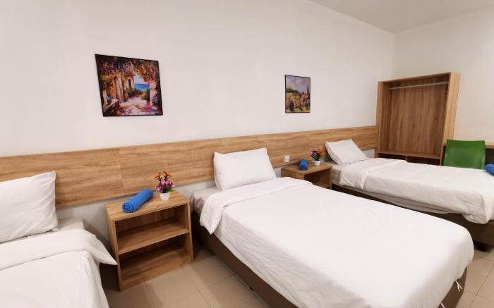 City Stay Kuching @ 210 Triple beds (W Smart TV)