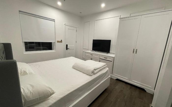 White House Hotel & Apartment