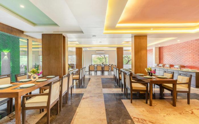 Seasons, A Boutique Hotel – Nearby Sajjangarh Biological Park