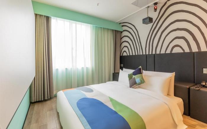 LANOU Hotel Shanghai Songjiang Sheshan National Forest Park Happy Valley