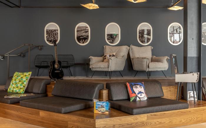 Moxy London Heathrow Airport
